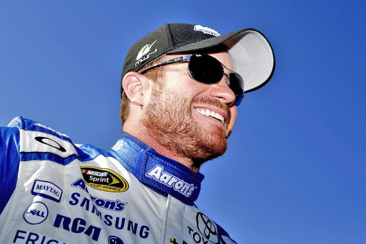 NASCAR: Kurt Busch completes Fontana practice sweep