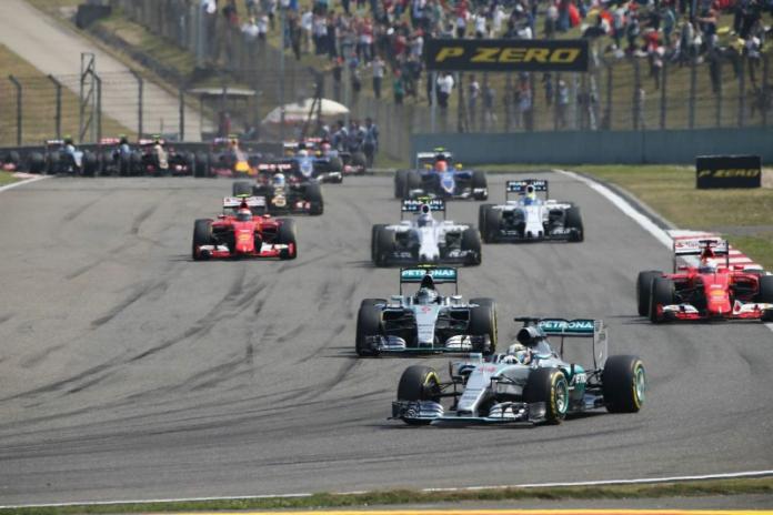 F1 Chinese Grand Prix: Rosberg explains Hamilton criticism