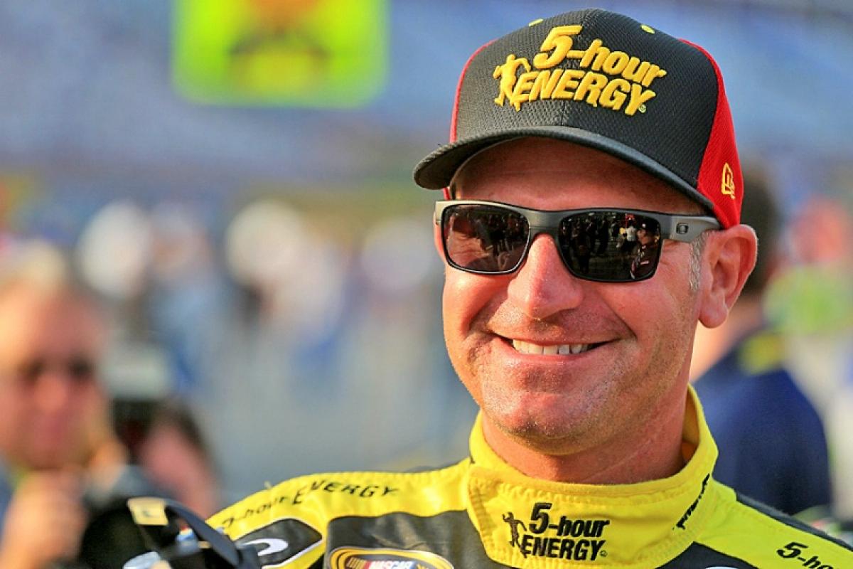 NASCAR: Kenseth dominates as Chase field set at Richmond